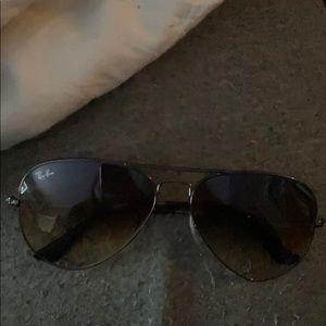ray ban aviator sunglasses